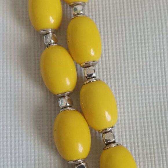 Yellow & Silver Toned Alternating Plastic Beaded Long Length Layering Necklace - Picture 5 of 8